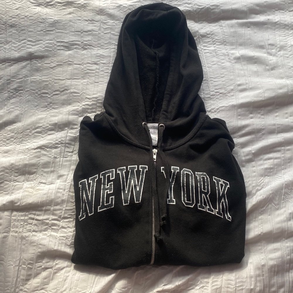new york cropped zip up